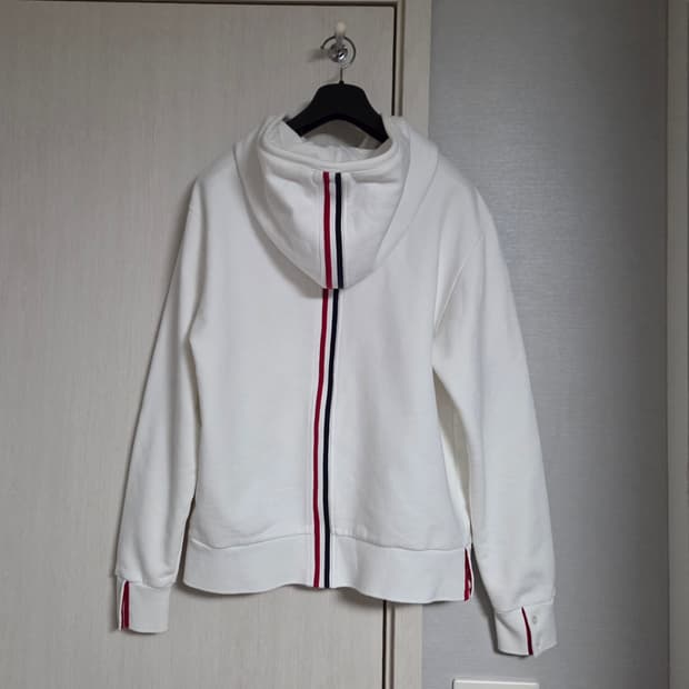 [정품] 톰브라운 백삼선 후드티 화이트 2