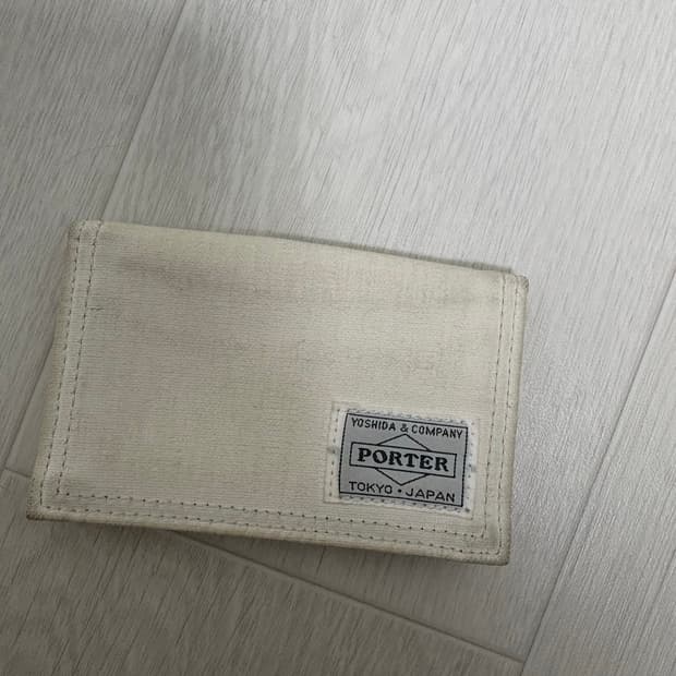 포터 카드지갑 아이보리 판매 합니다