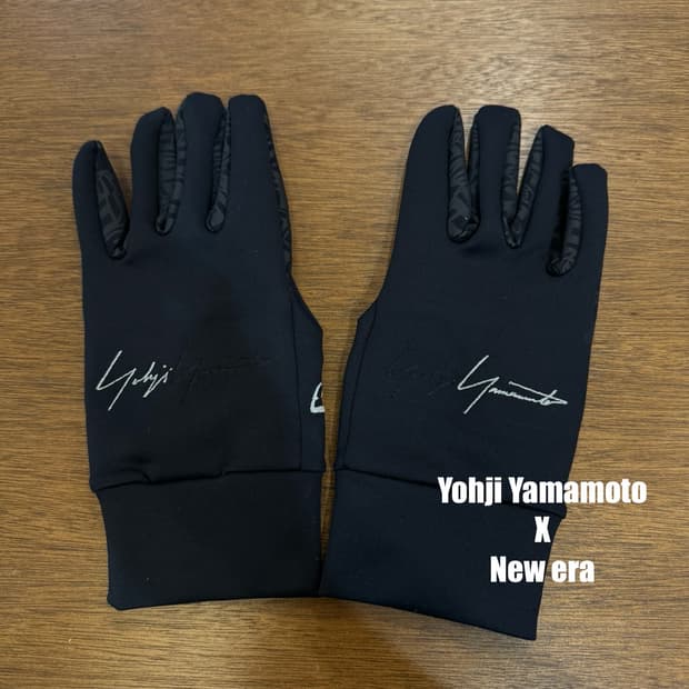 [L] 요지 야마모토 x 뉴에라 플리스 글러브 블랙