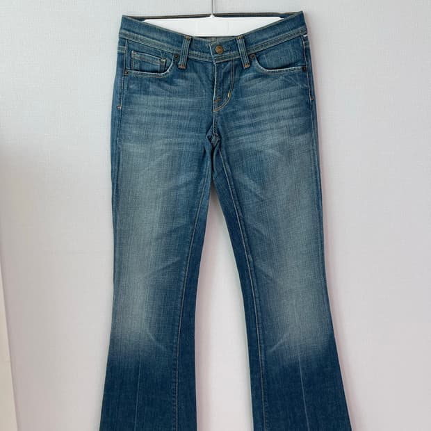 씨티즌 오브 휴머니티 부츠컷 25인치 데님 청바지
