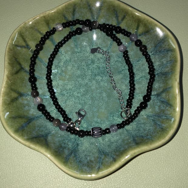 원석 비즈 목걸이