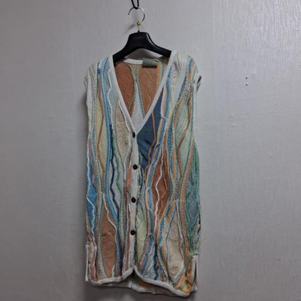 일본수입 COOGI 쿠지 케이블 면니트조끼 가디건 넉넉66까지 77크기
