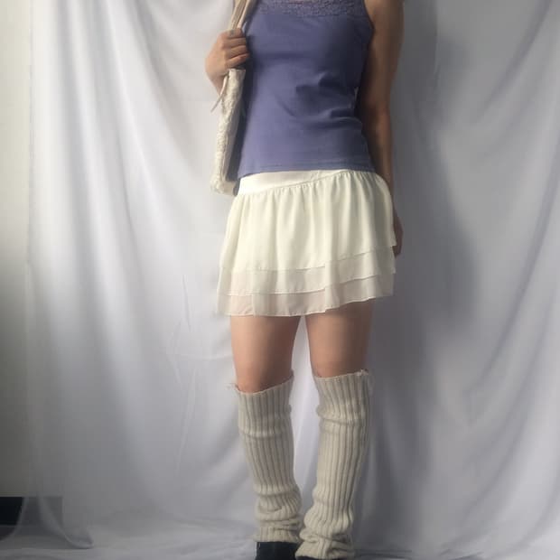 Lace point sleeveless