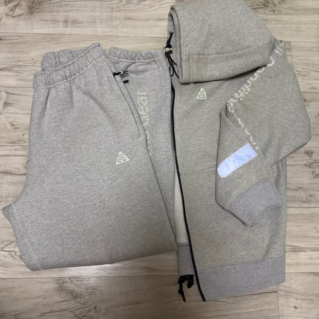 나이키 ACG 써마핏 에어로라 US버전 xs