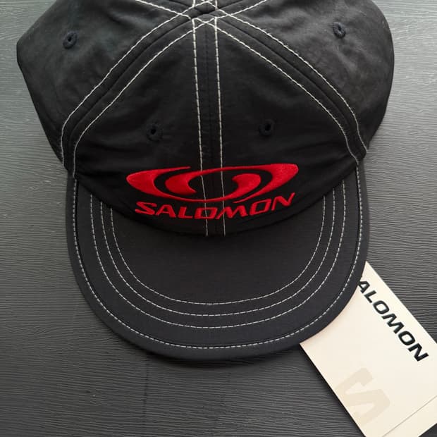 살로몬 카시나 캡