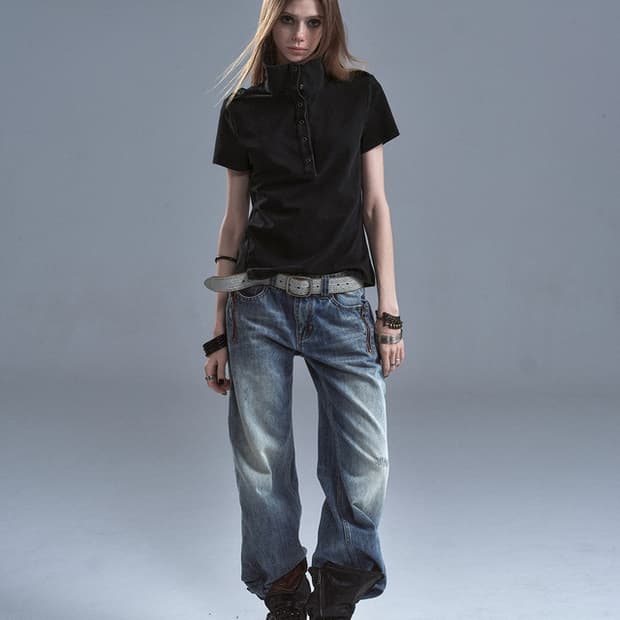 Wear Andtear 웨어앤티어 Stand Collar Washed T