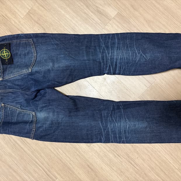 스톤 아일랜드 데님팬츠 32사이즈