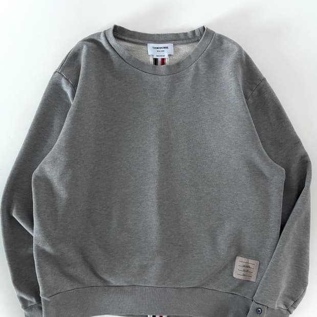 Thom Browne 톰브라운 백삼선 스웻셔츠