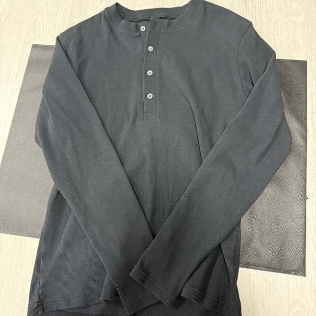 세비지 헨리넥 판매합니다