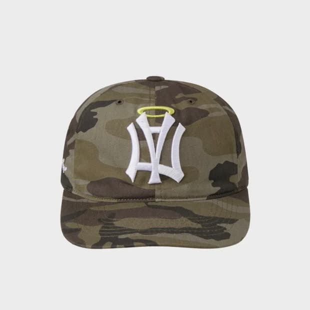 ARAE 심볼 윙 엔젤 캡 카모