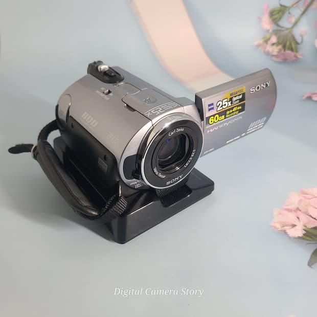 소니 DCR-SR62 핸디캠 60GB HDD 캠코더 (빈티지 카메라)