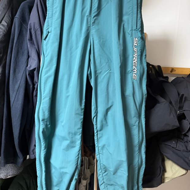 슈프림 트레이닝 팬츠 L