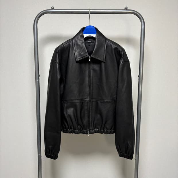 P) 띠어리 크롭 봄버 레더 자켓