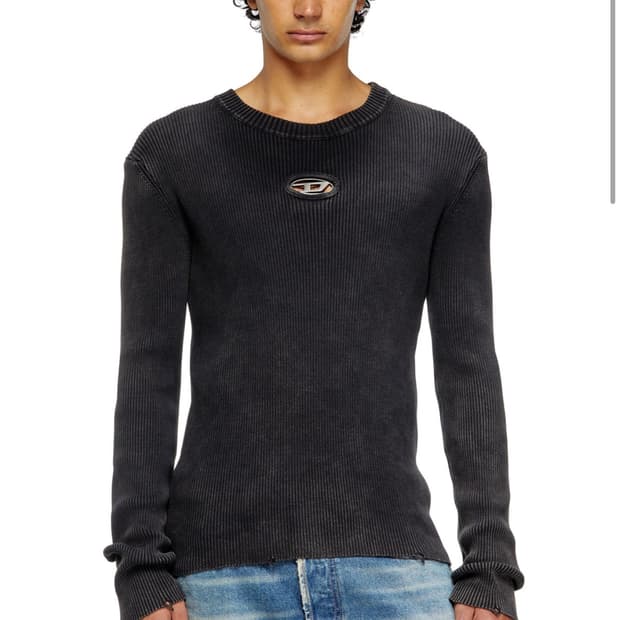 Diesel k darin knit (디젤 머슬핏 니트)