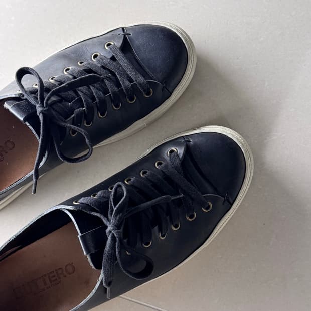 부테로 타니노 블랙 eu40