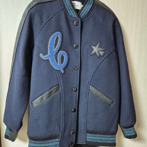 (정품) 코치 리얼양가죽 봄버 자켓 바시티점퍼 XS