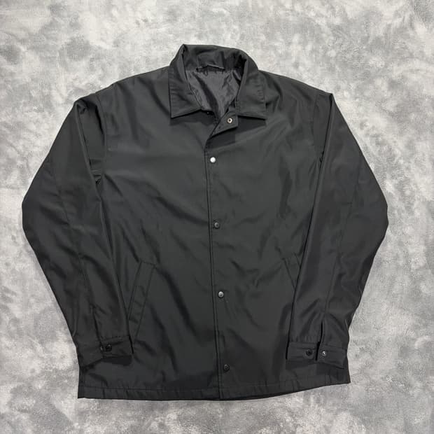 GU JAPAN 블랙 코치 자켓