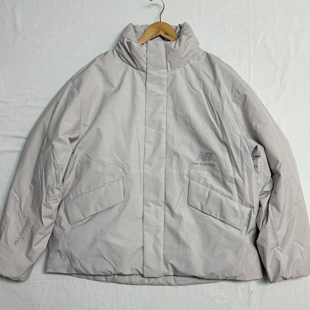 뉴발란스 UNI 케이브 구스다운 패딩