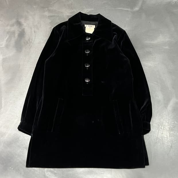  입생로랑 벨벳 하프 버튼 자켓 y15264