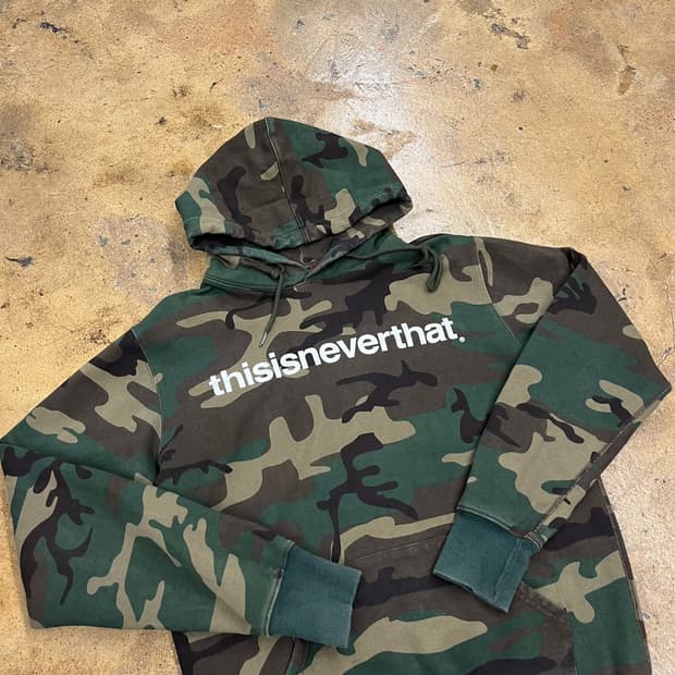 [정품/S] 디스이즈네버댓 카모 후드티 b10