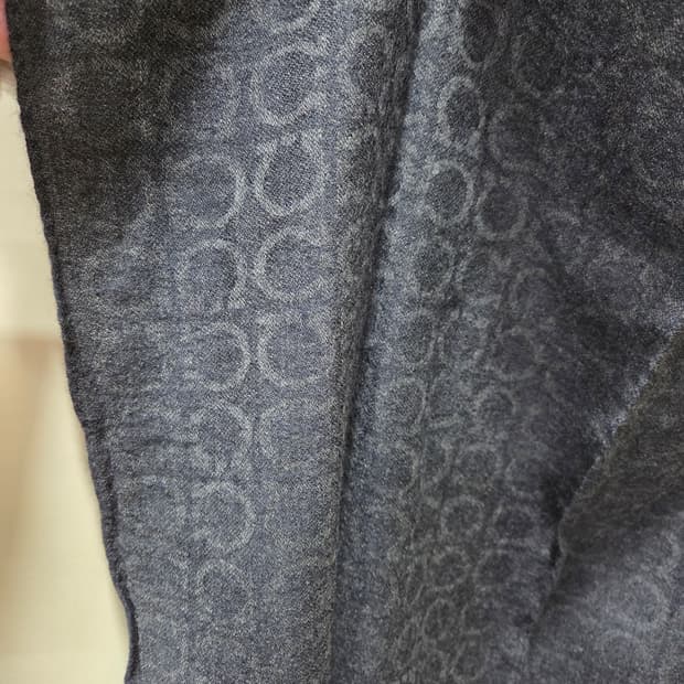 페라가모 머플러