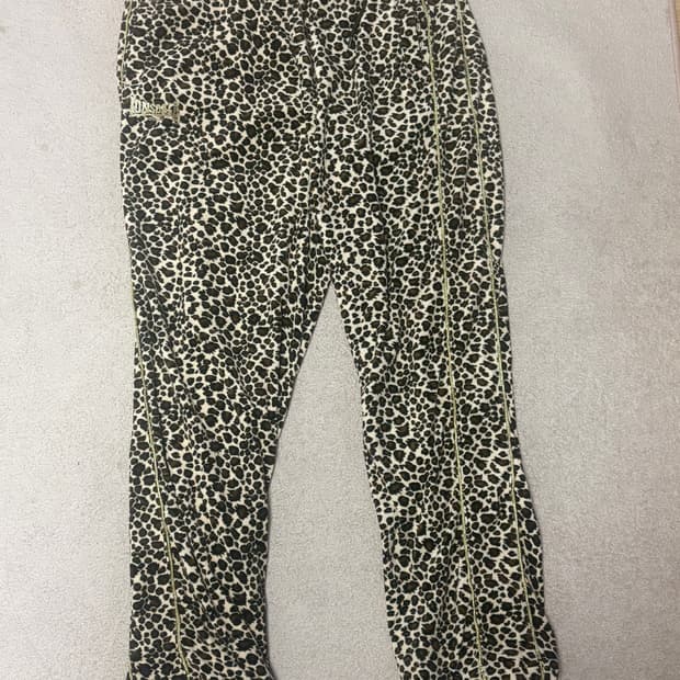 벨벳 레오파드 호피 론즈데일 대장급 사자로고 골드자수 포인트 y2k팬츠