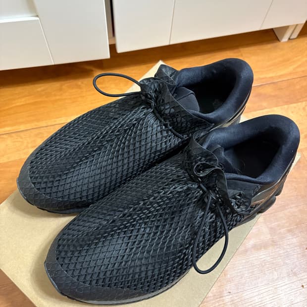 아식스 비비안웨스트우드 젤카야노 26