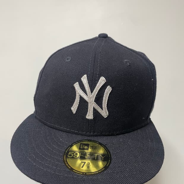 디스이즈네버댓 뉴에라 738(58.7cm)