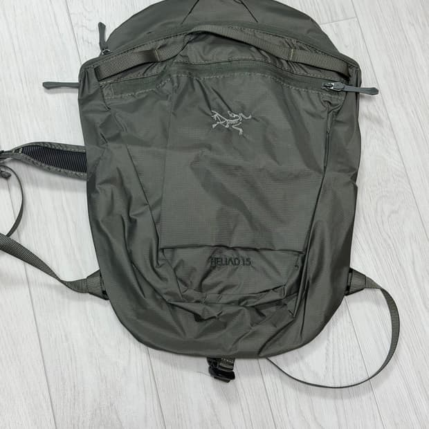 새상품⭐️ 아크테릭스 헬리야드15 카키