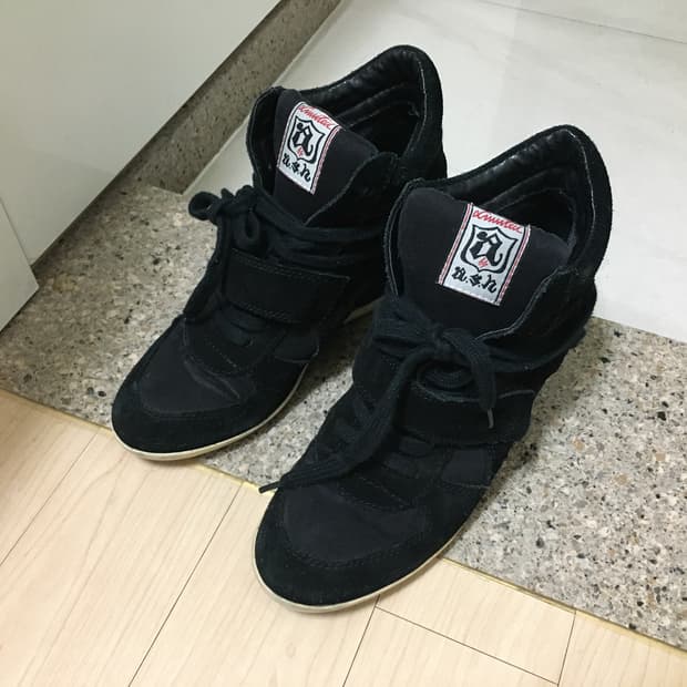 Ash 아쉬 히든 웨지 스웨이드 스니커즈 38