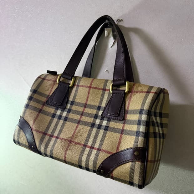 버버리 노바체크 PVC 보스톤 토트백