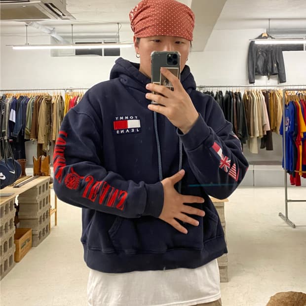 TOMMY HILFIGER flag hood t-shirts