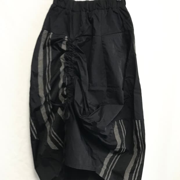 빈티지 아카이브 벌룬 핀턱 셔링 롱스커트