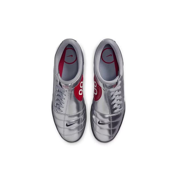 나이키 토탈 90 silver 240