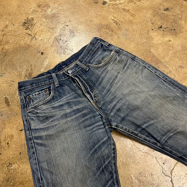 [정품] 리바이스 워싱 데님 청바지 b8