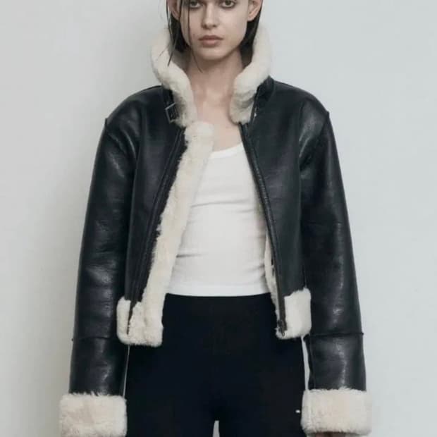 보헤미안서울 23fw 슬림핏 무스탕 블랙