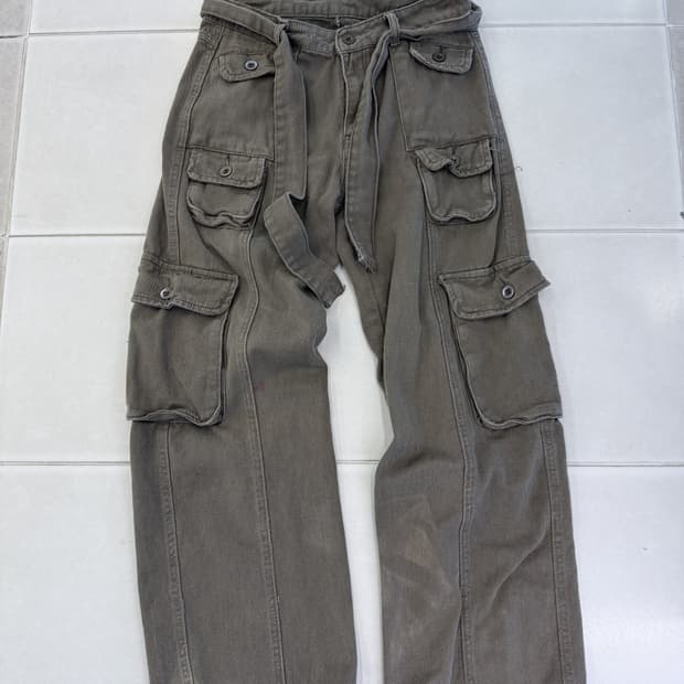 multi cargo porket pants