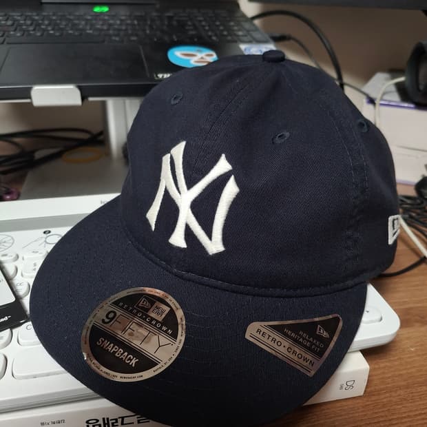 뉴에라 뉴욕양키스 레트로크라운 볼캡