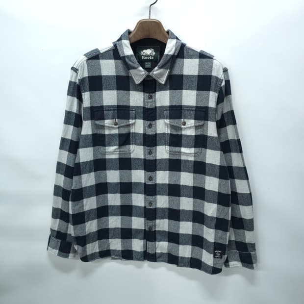 Roots(루츠) 블랙/화이트 체크 셔츠 XL
