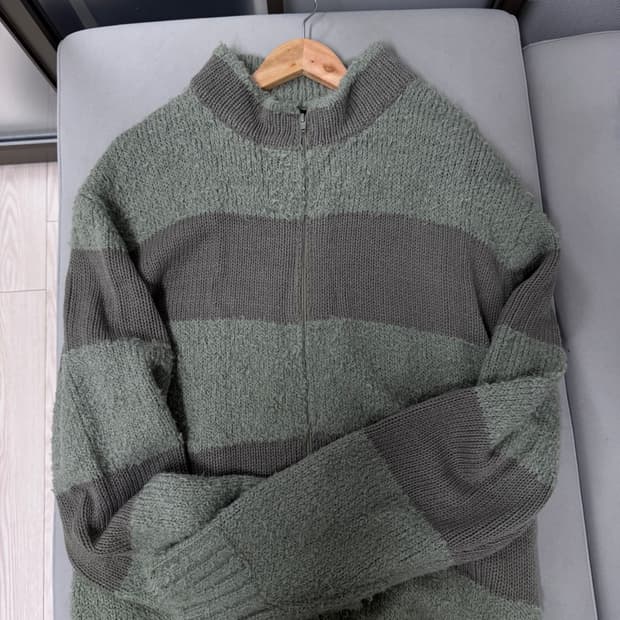 yeseyesee 니트집업 L