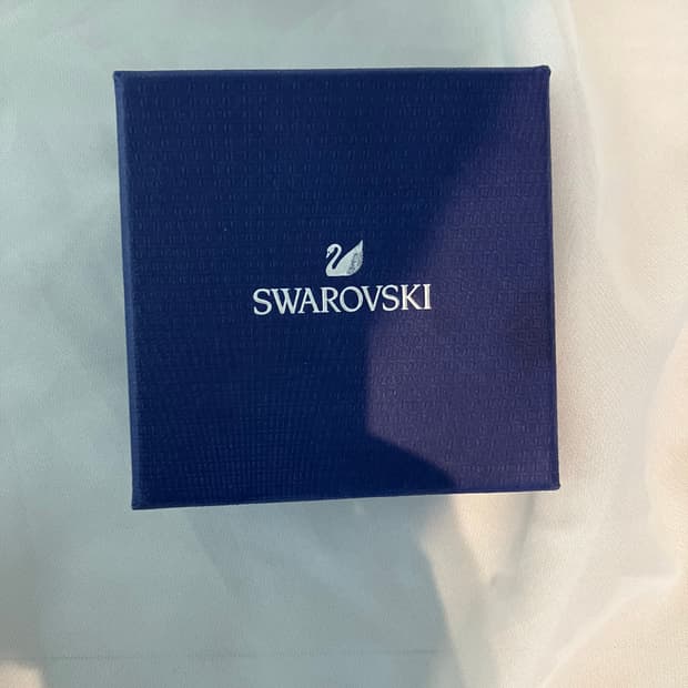 스와로브스키 ATTRACT SQUARE 로즈골드 네크리스