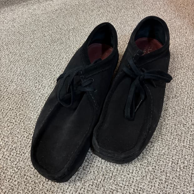 클락스 왈라비 블랙