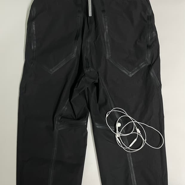 Veilance Voronoi Pant (32)