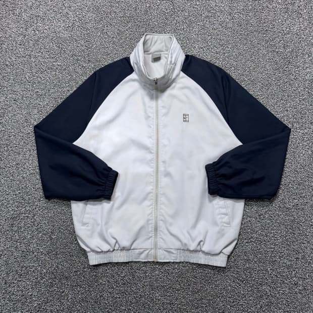 나이키 올드스쿨 배색컬러 오버핏 바람막이