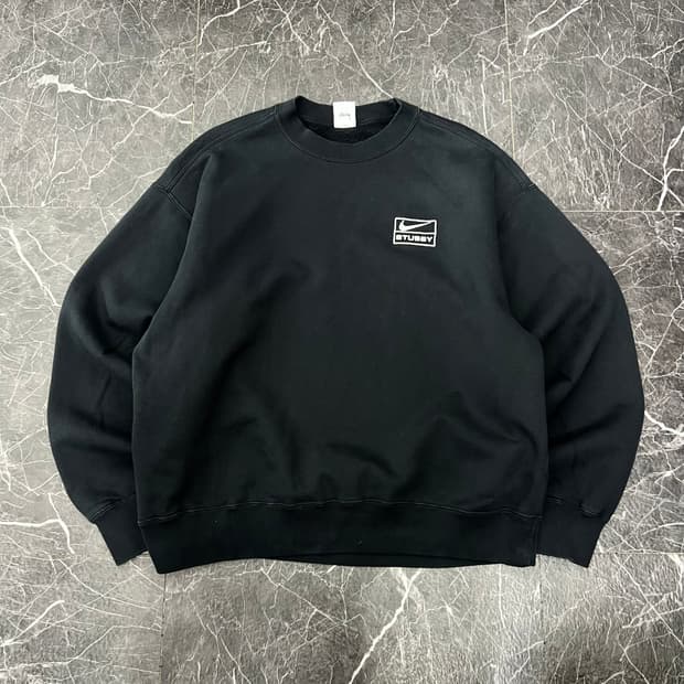 나이키 x 스투시 NRG 워시드 플리스 크루넥 맨투맨 블랙