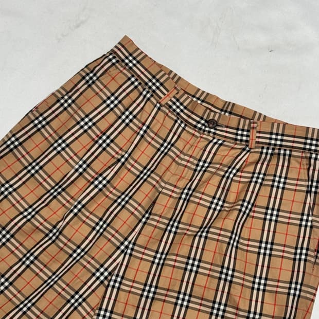 XL 버버리 노바체크 반바지