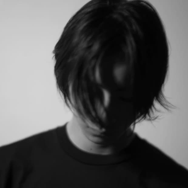디올옴므 데님팬츠 구합니다 27 28 29 