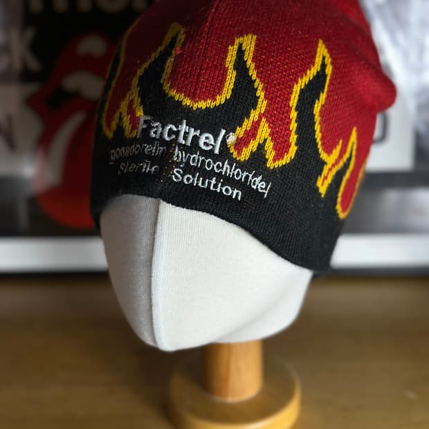 Y2K 플레임 불꽃 비니