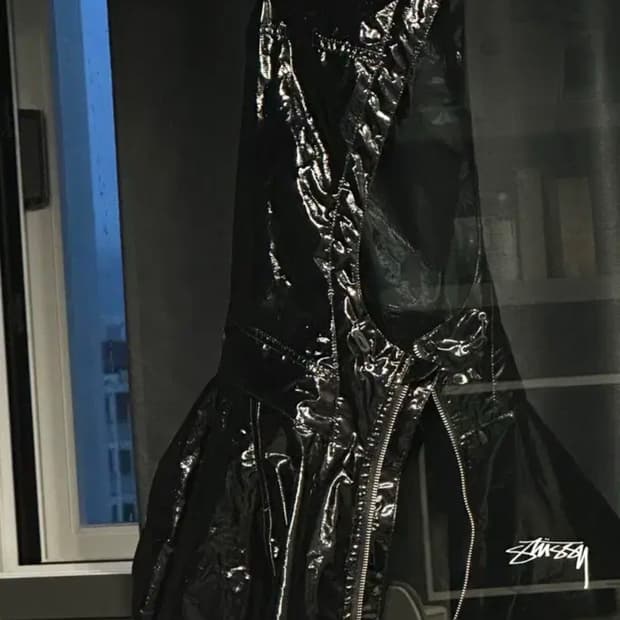 스투시 바람막이