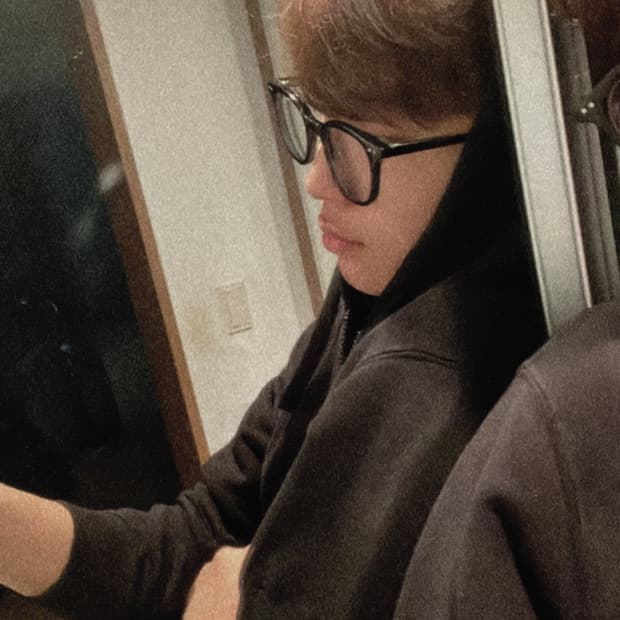 스톤 아일랜드 후드집업 2025제품